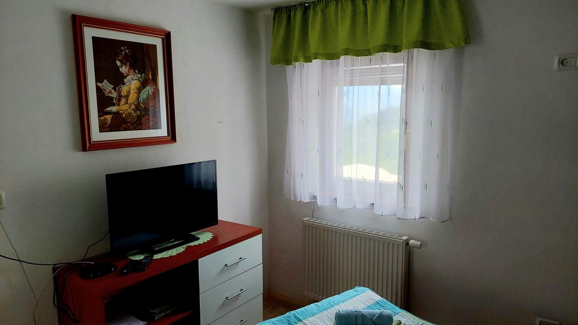 Apartments Krn Drezniske Ravne Екстериор снимка